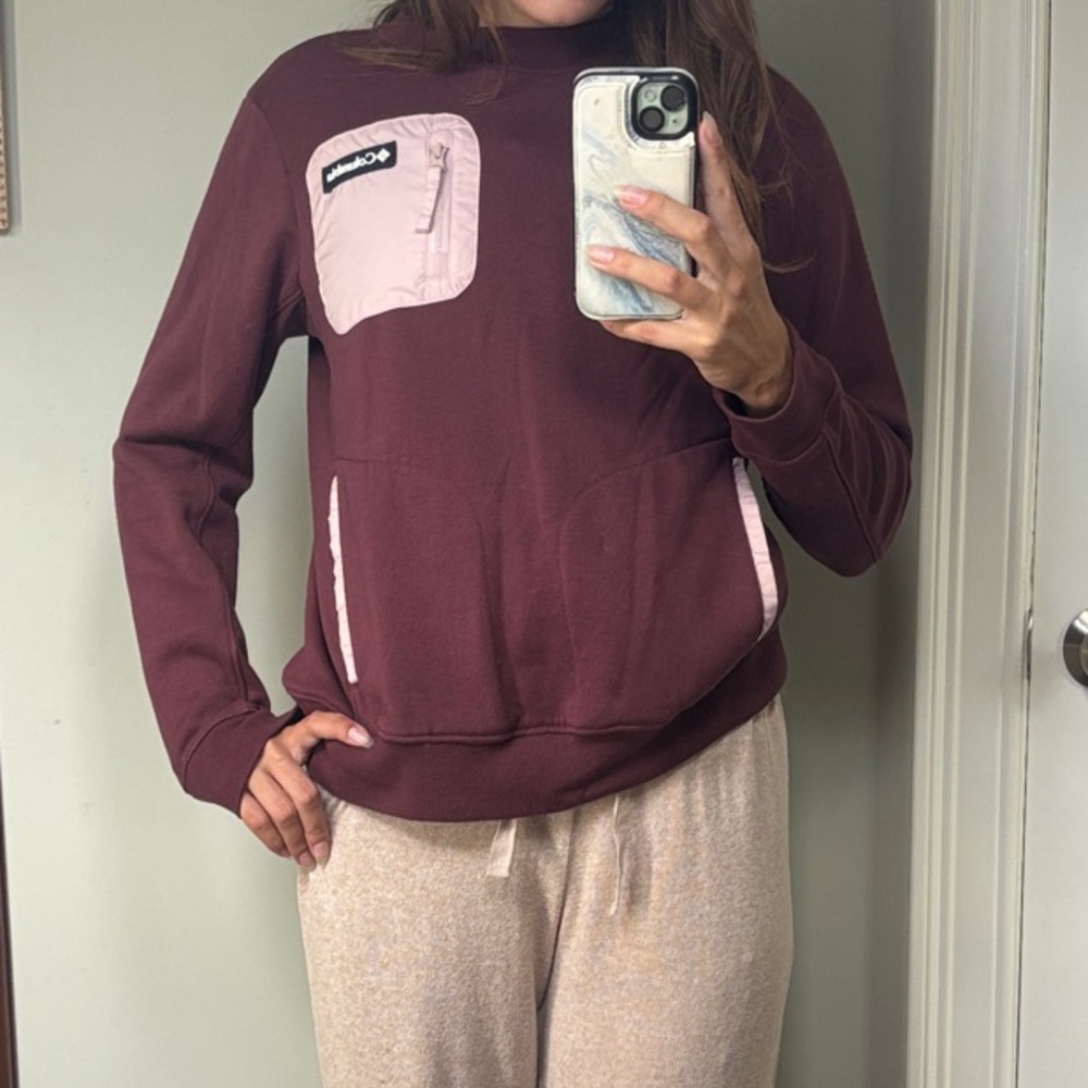 Columbia Women's Maroon and Light Pink Crew Neck Sweater
